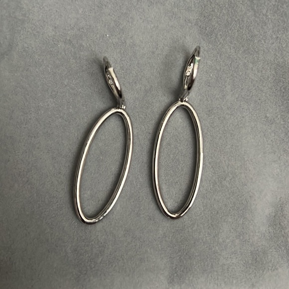 Hoop earrings - Picture 3 of 4